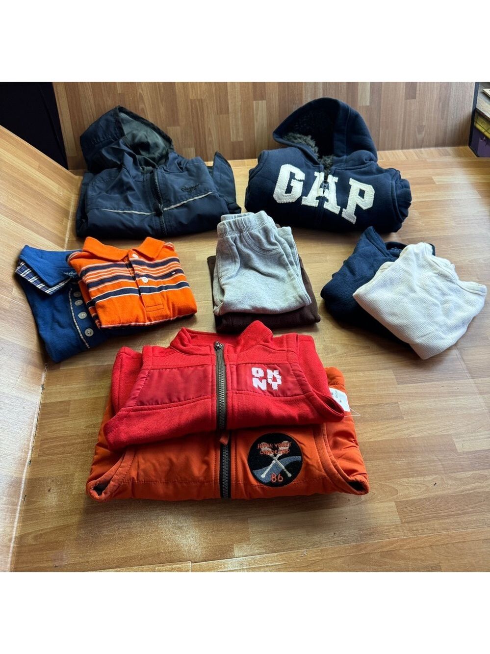 Boys 18-24 months bundle, Tommy Hilfiger, gap ,kite strings & more